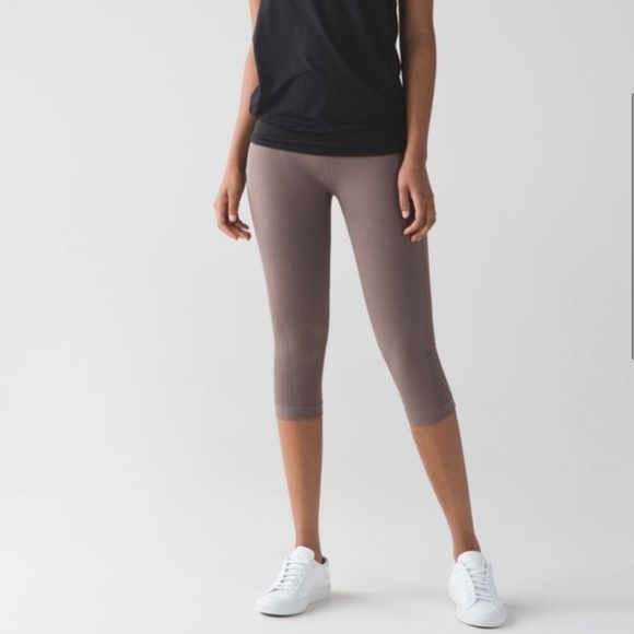 lululemon athletica Pants - Lululemon Flow & Go Cropped Leggings - 8